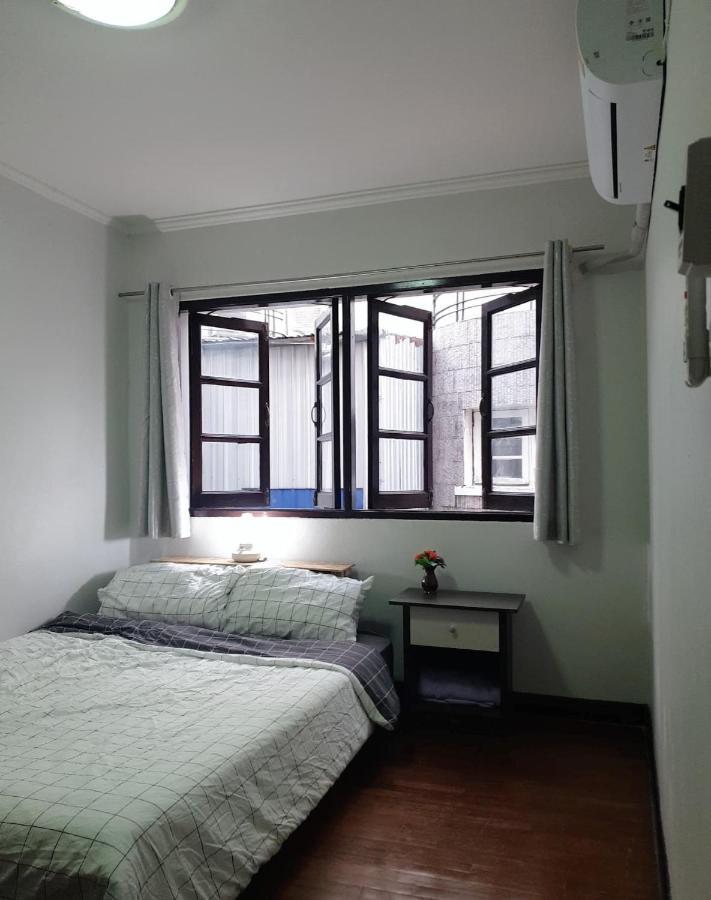 Kru Nat'S Bed & Breakfast W/ Private Rooms & Gym Bangkok Exterior foto